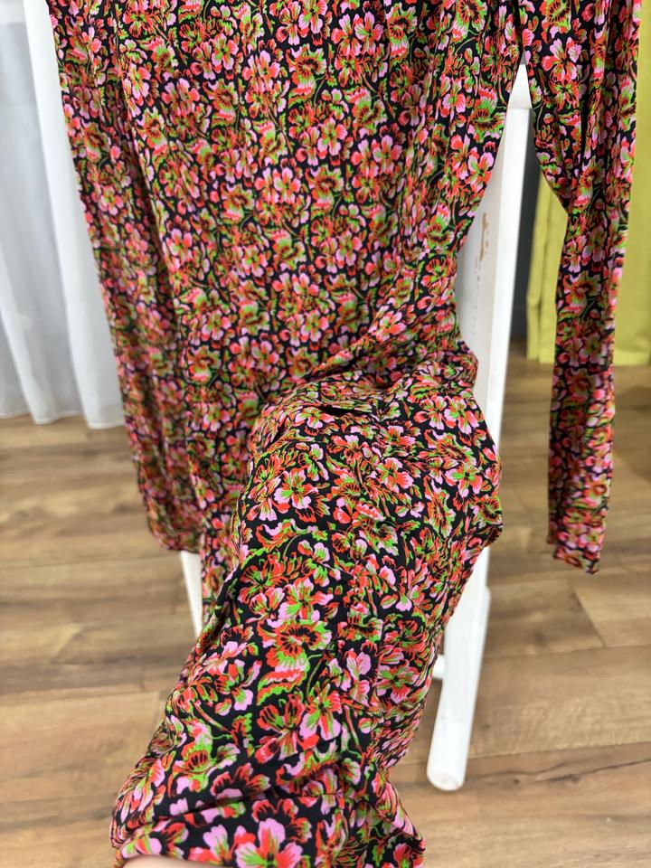 Платье Zara