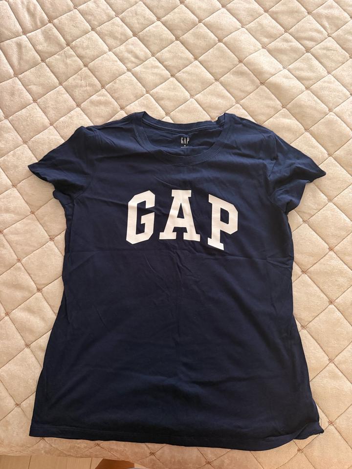 Футболка GAP