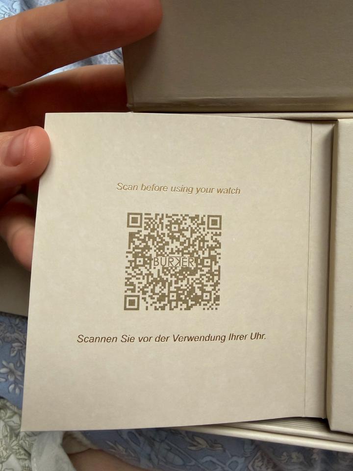 Burker Macy Petite Gold White