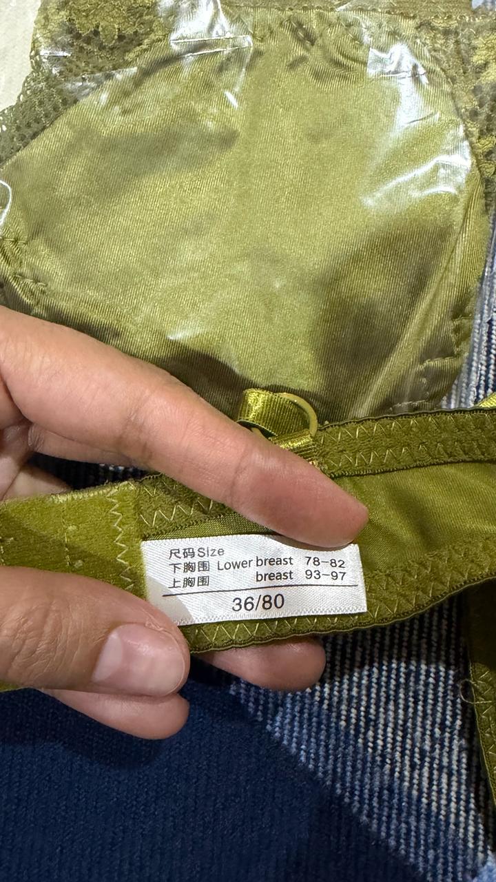 Комплект нижнего белья новый!