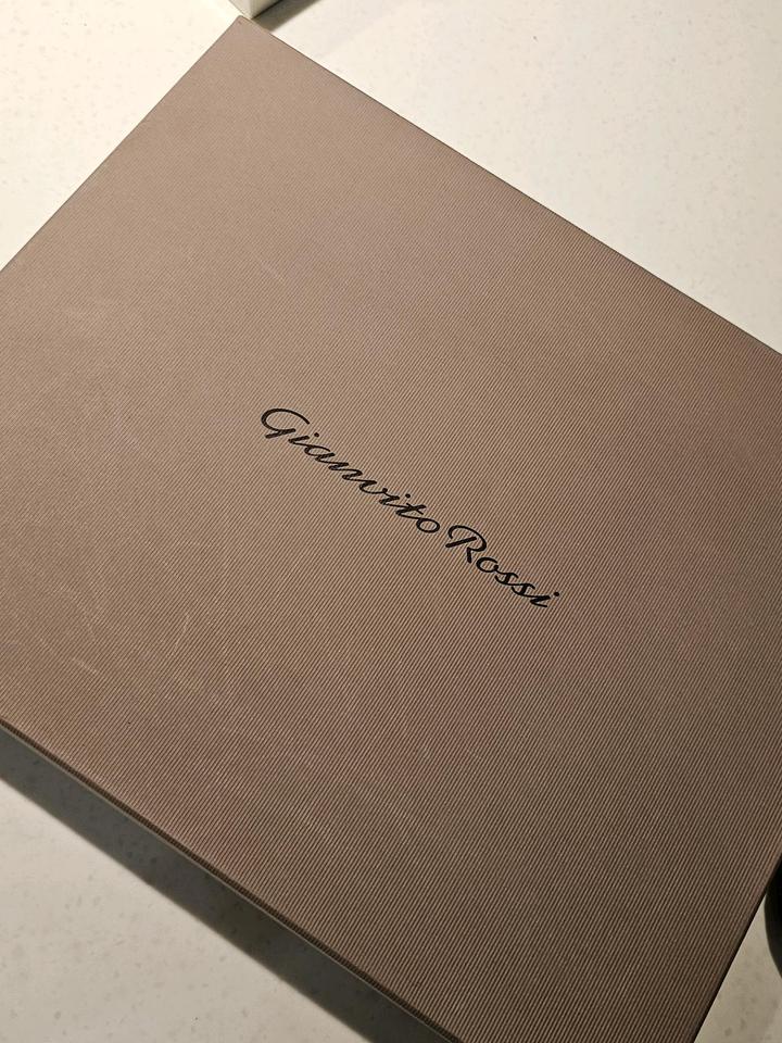 Gianvito Rossi оригинал