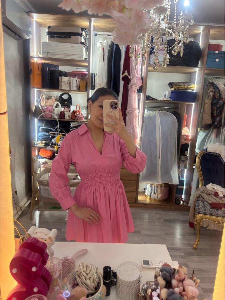 Короткое розовой платье Zara