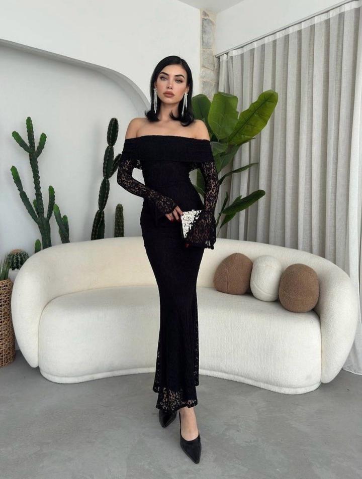 Черное платье