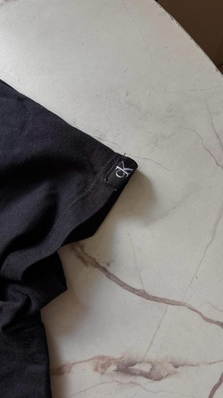Calvin Klein футболка