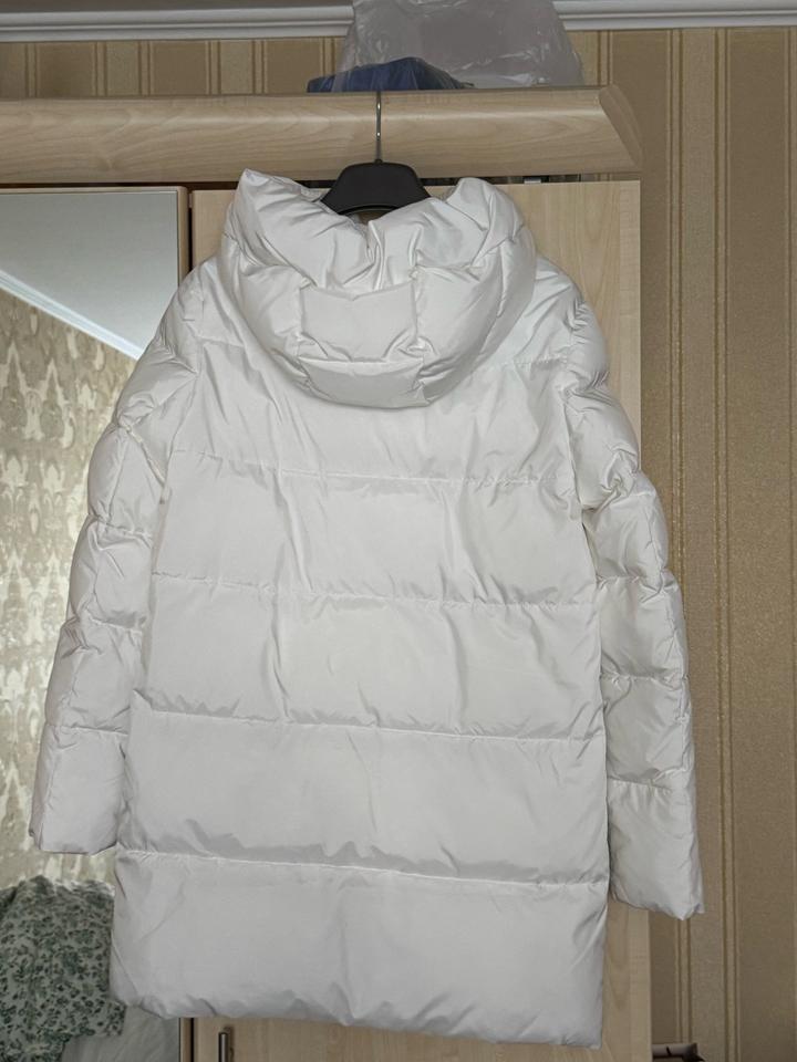 женская куртка пуховик зимняя белая