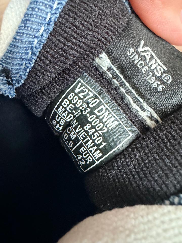 Голубые Vans