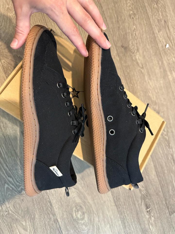 Босоногая, анатомическая обувь, унисекс.