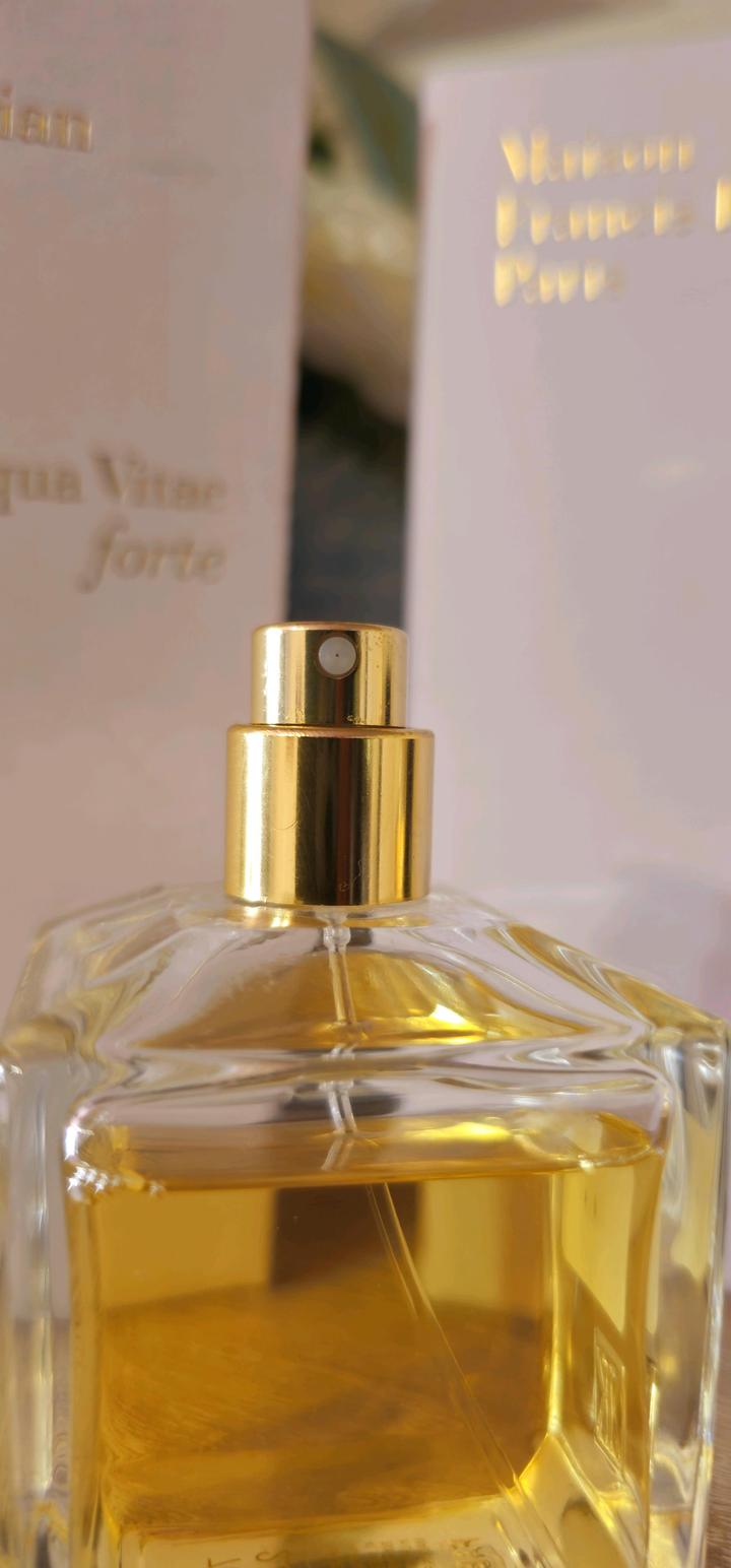Aqua Vitae Forte Maison Francis Kurkdjian
