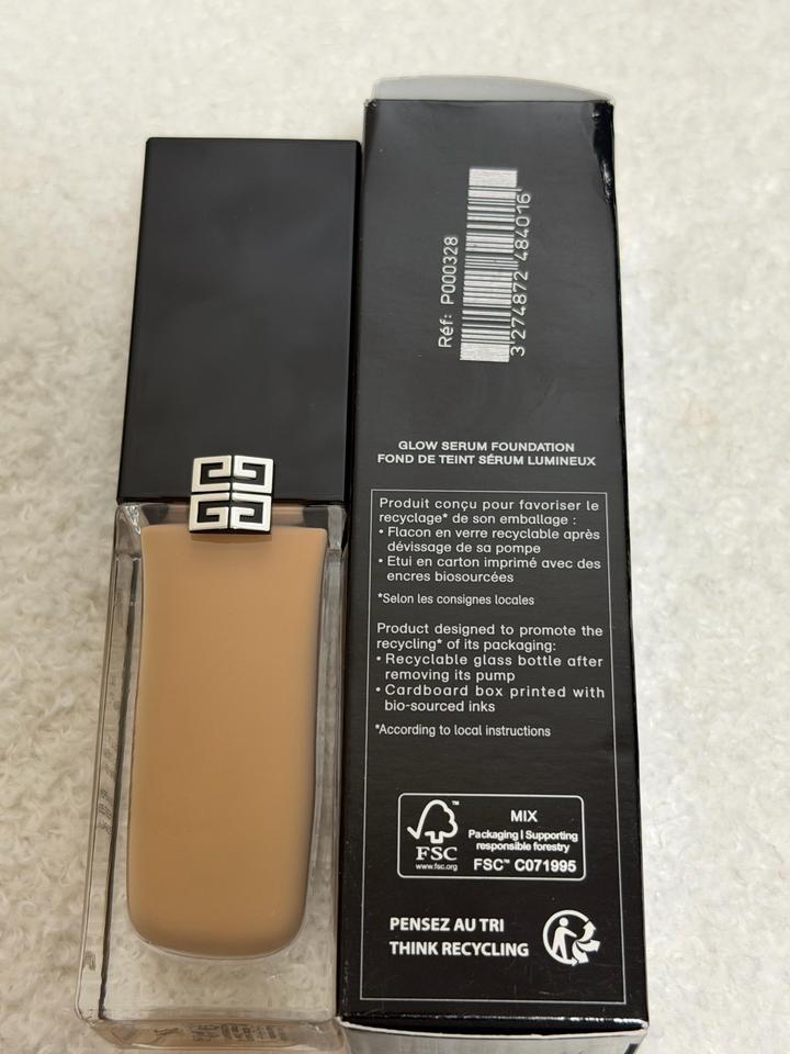 Givenchy Prisme Libre Glow Serum Foundation