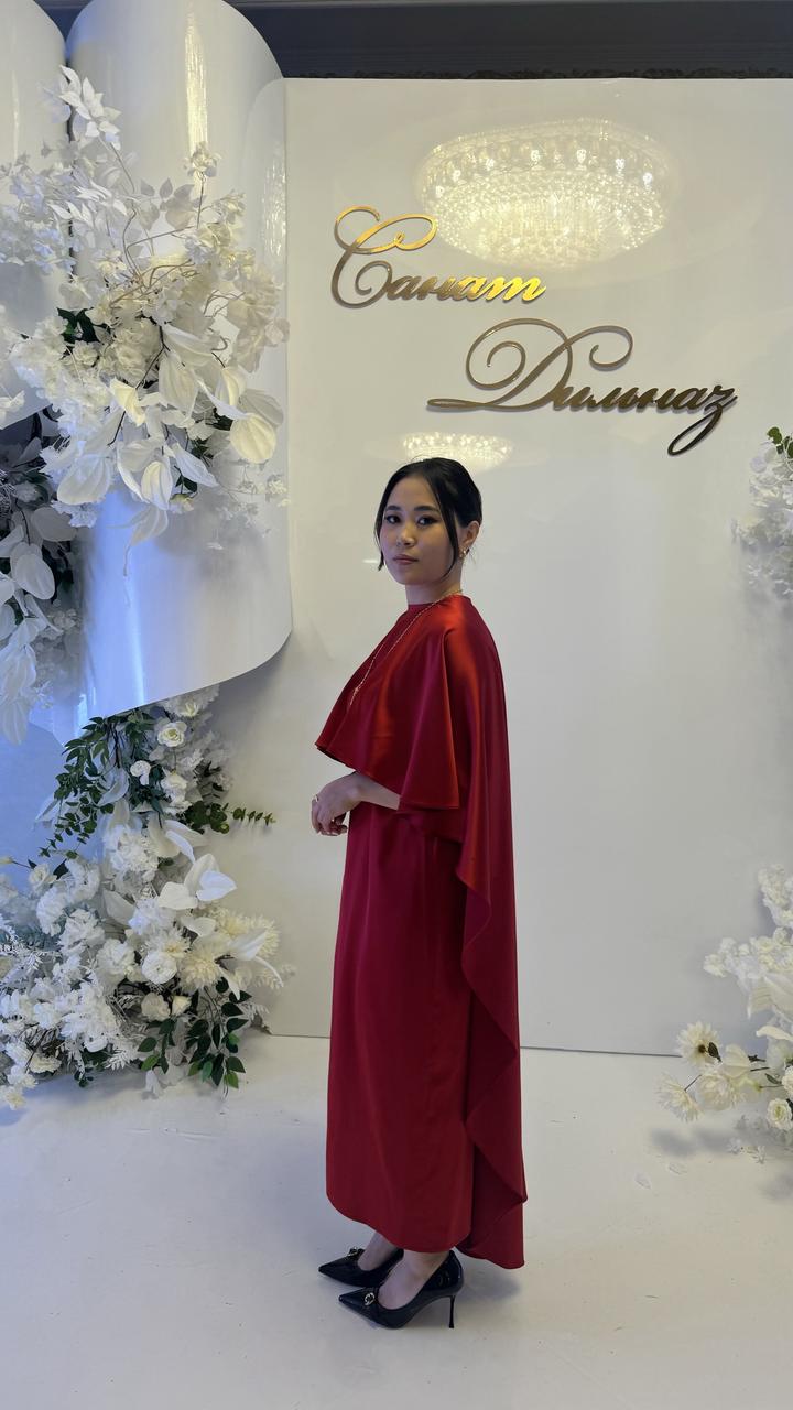 продам шикарное платье (подойдет для кормящих)