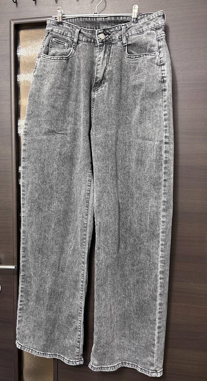 Джинсы прямые