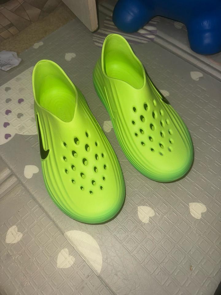 кроссовки — Nike ReactX Rejuven8 в расцветке Green Strike.