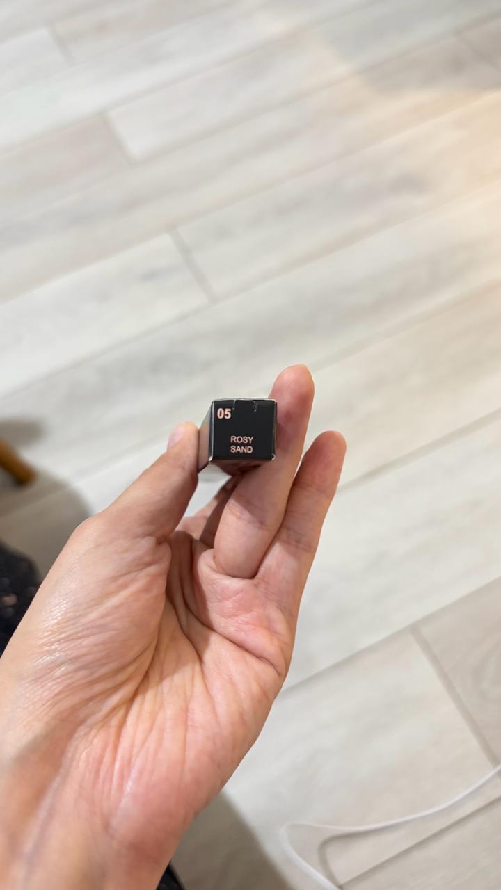 Карандаш для губ