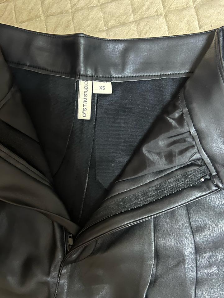 Бермуды Ostin