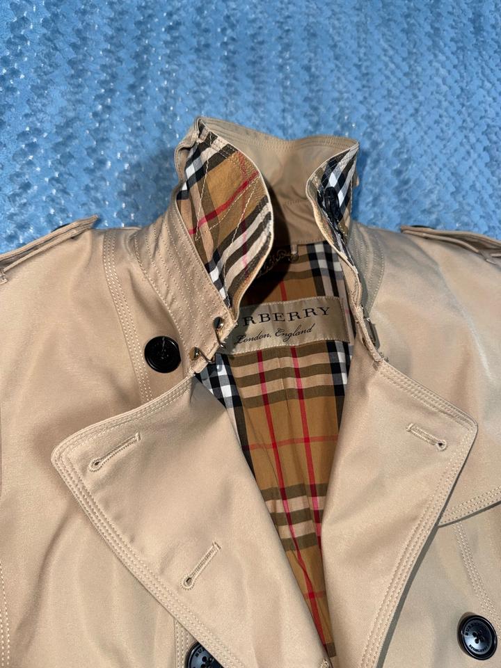 Тренч от burberry
