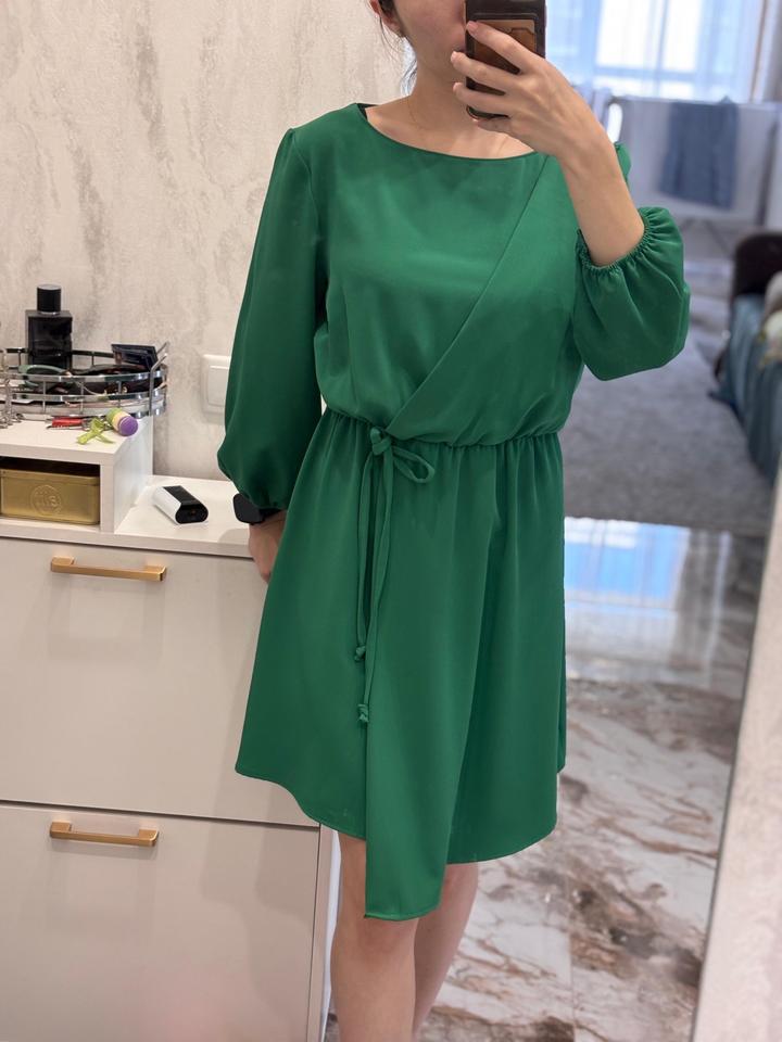 Изумрудное платье