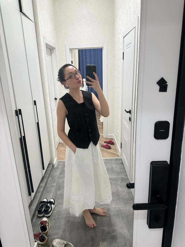 продам белую юбку Зара