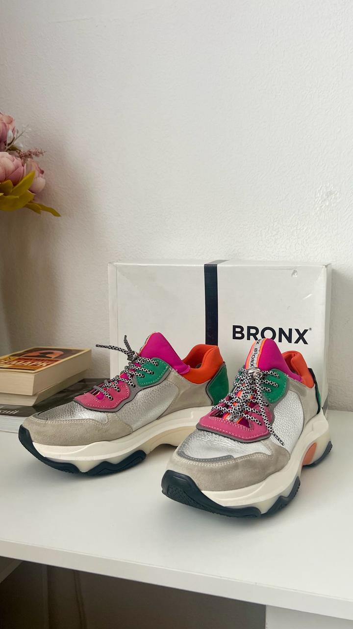 Кроссовки Bronx