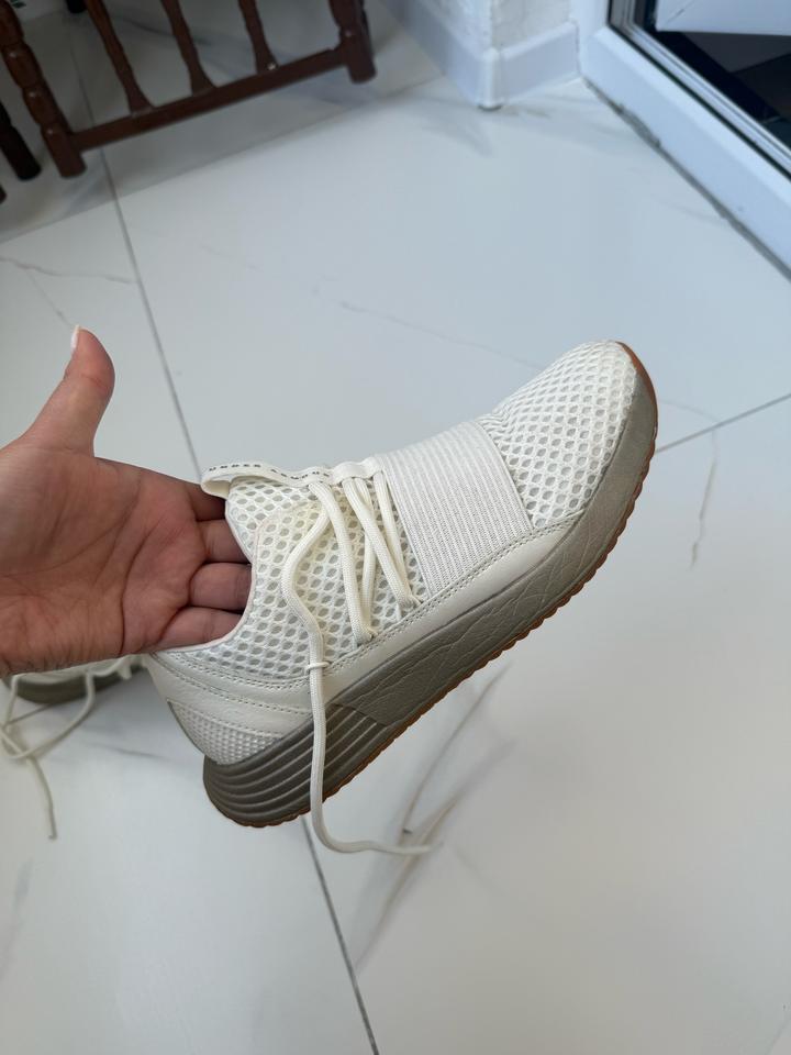 Кроссовки для тренировок от Under Armour