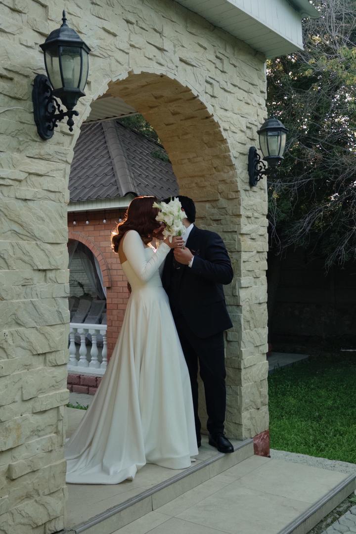 Свадебное платье с салона Ivory dress