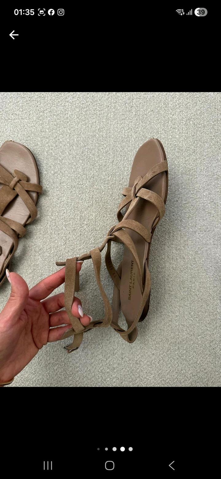 Сандалии Yves Saint Laurent