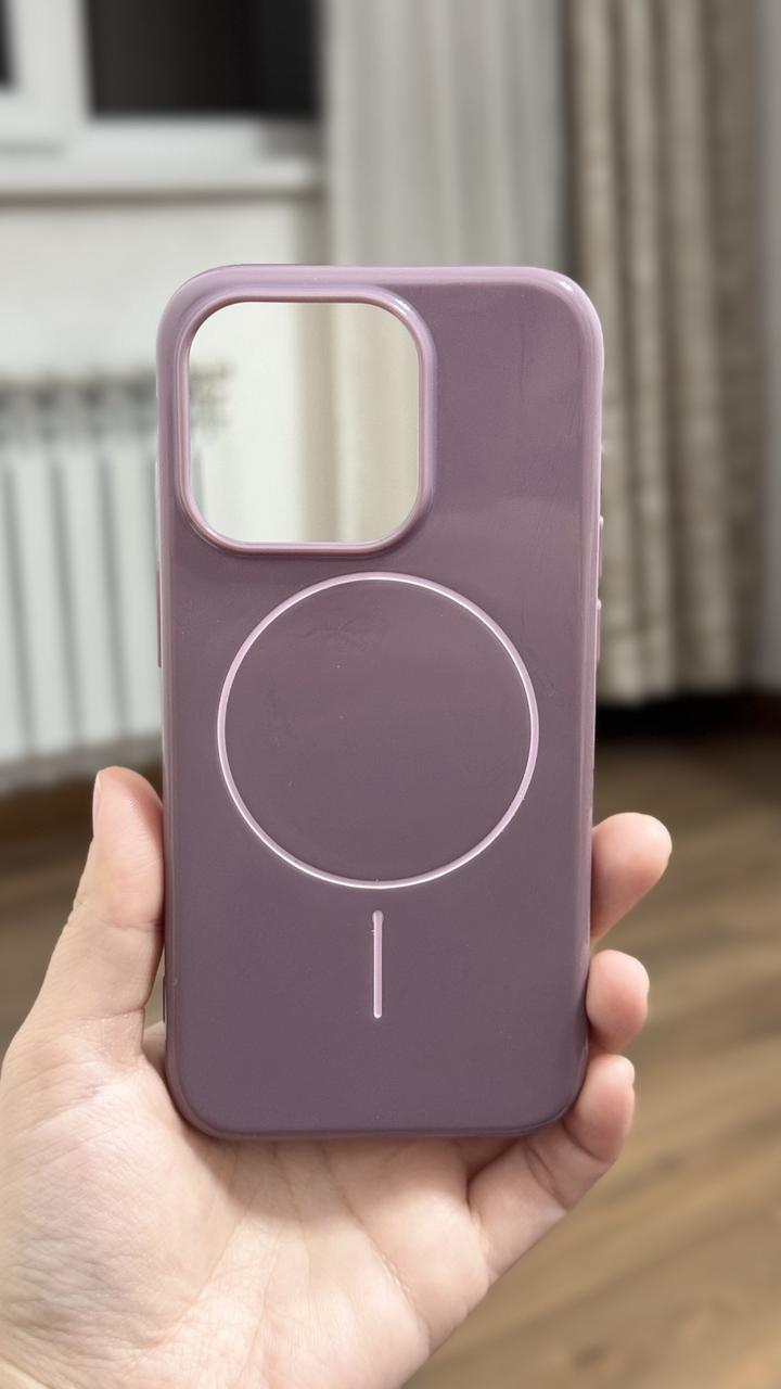 Чехол на iPhone 15 pro