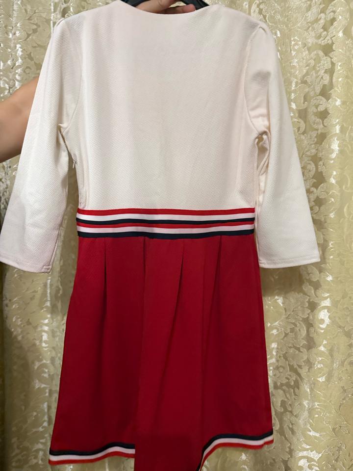 Подростковое платье