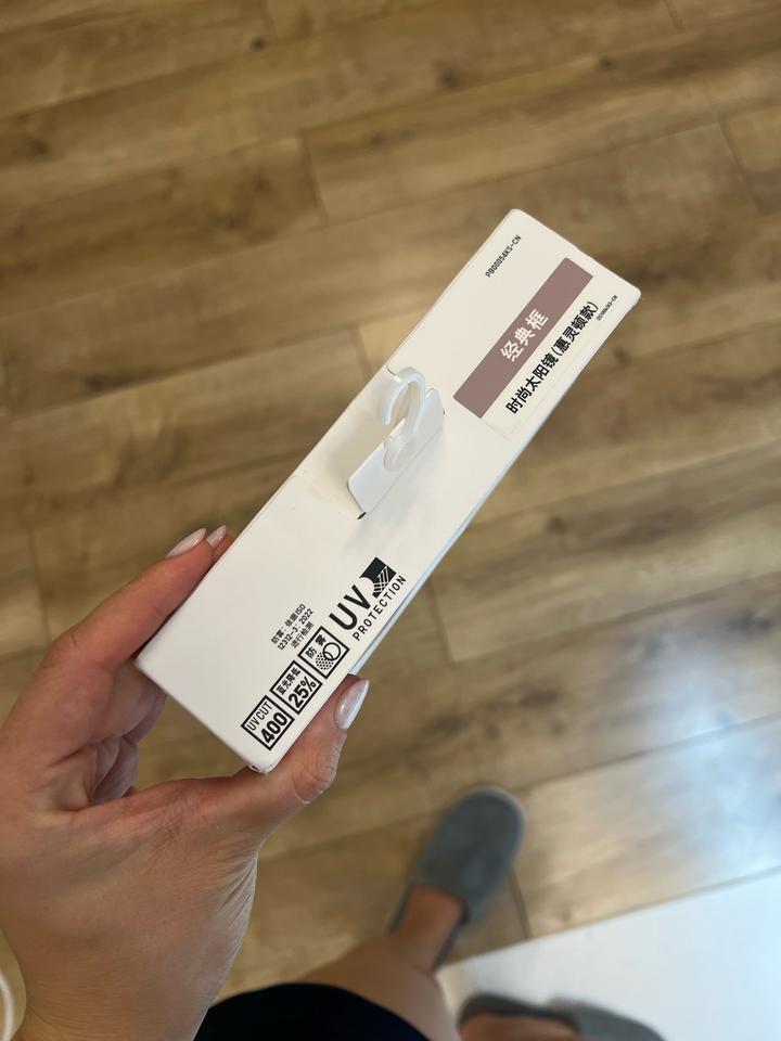 Uniqlo, новые очки unisex