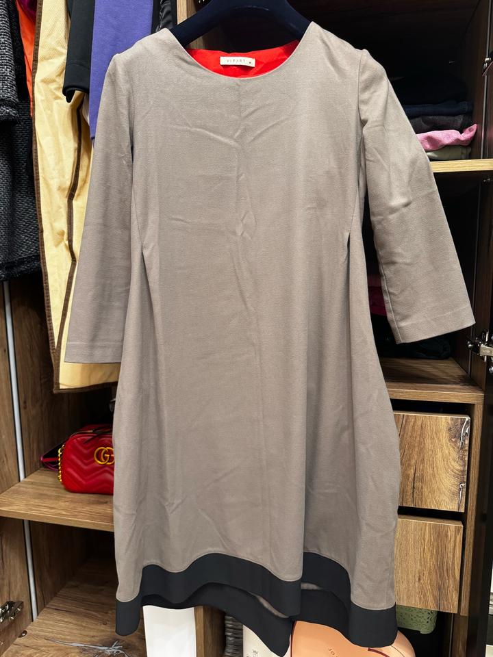 Платье повседневное на работу в офис на мероприятие