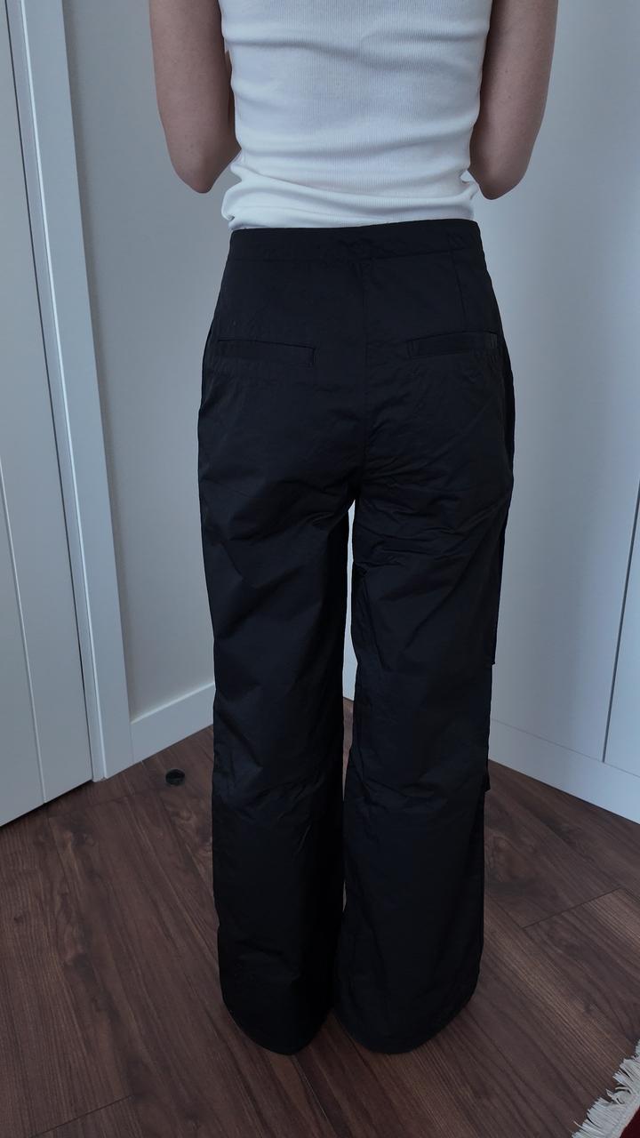 Черные штаны Calvin Klein