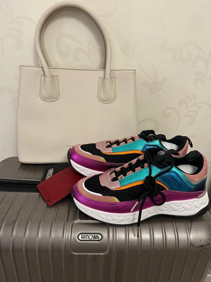 Кроссовки Kurt Geiger