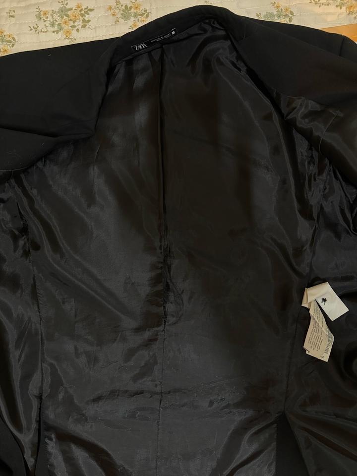 Черный костюм Zara