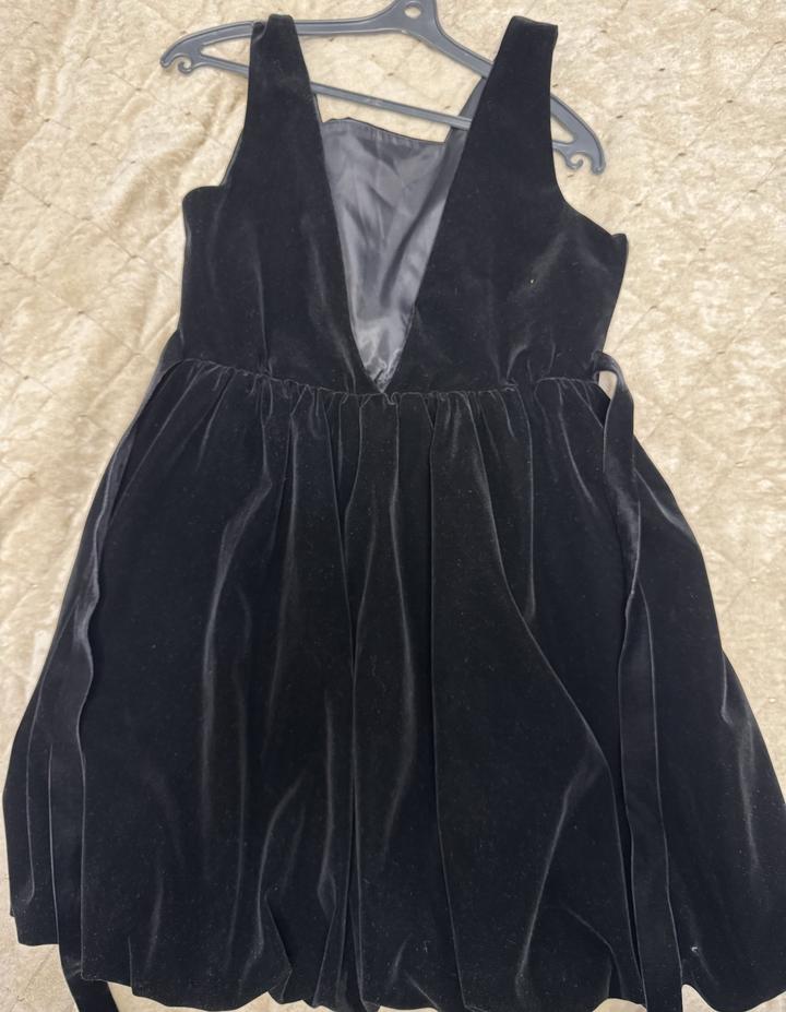 Продам шикарное платье