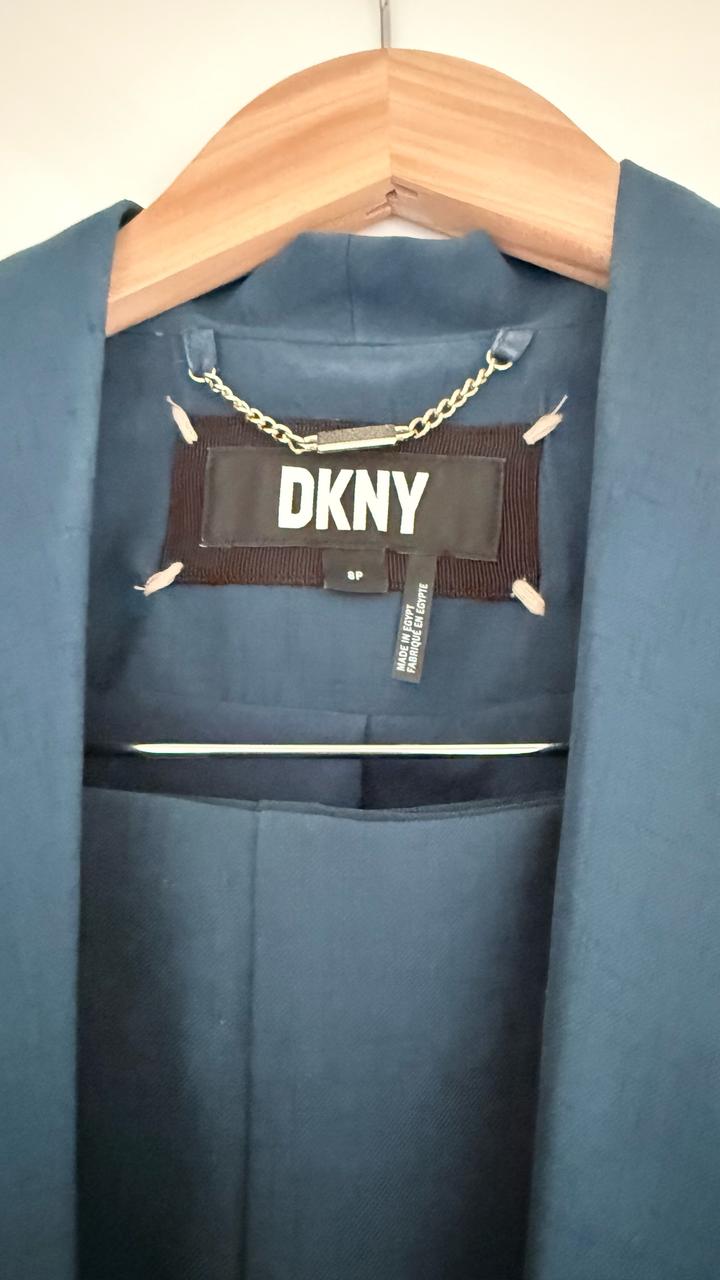 Костюм DKNY