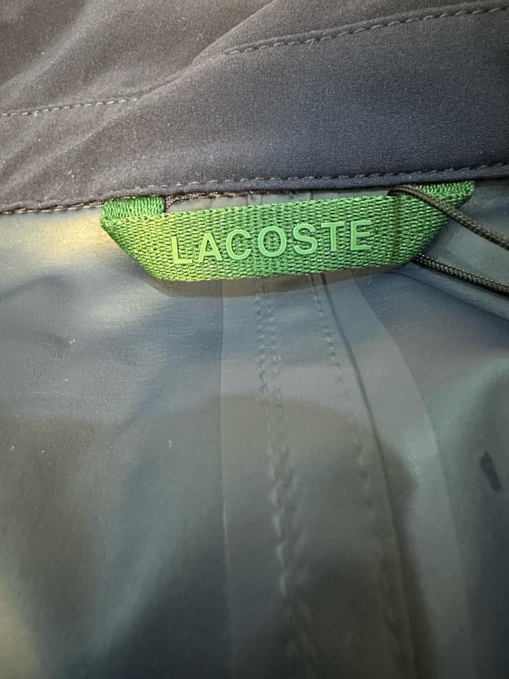 Тренч от Lacoste