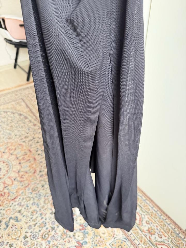 Черное платье Massimo