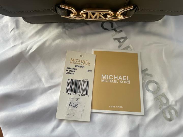 Сумка Michael Kors на плечо Heather с логотипом