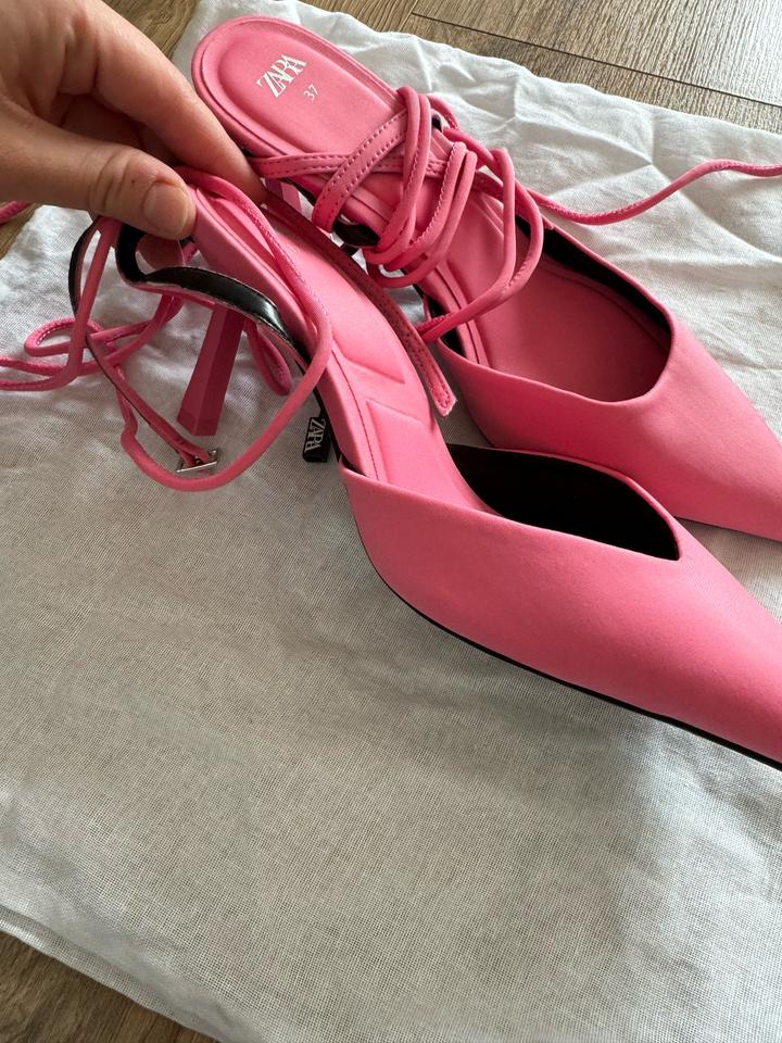 Новые туфли Zara