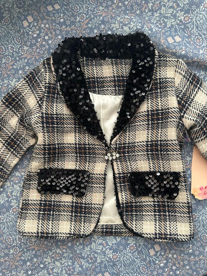 Пиджак новый 74-80 см