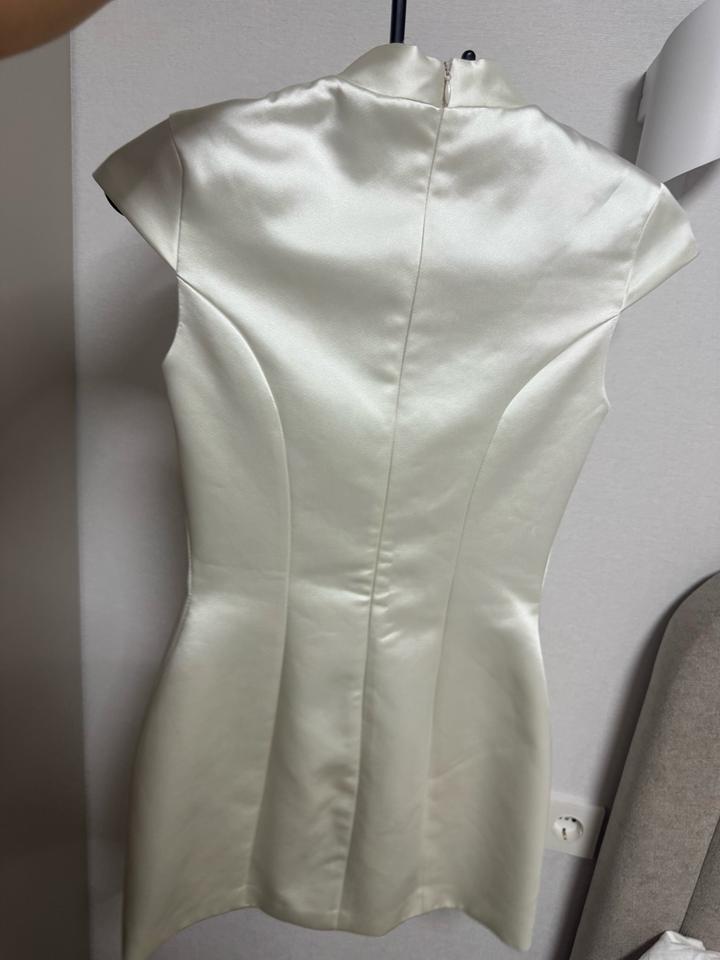 Белое платье Zara