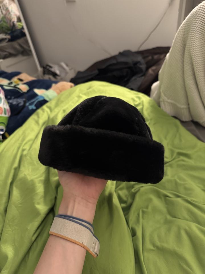 Шапочка бинни пушистая мех новая