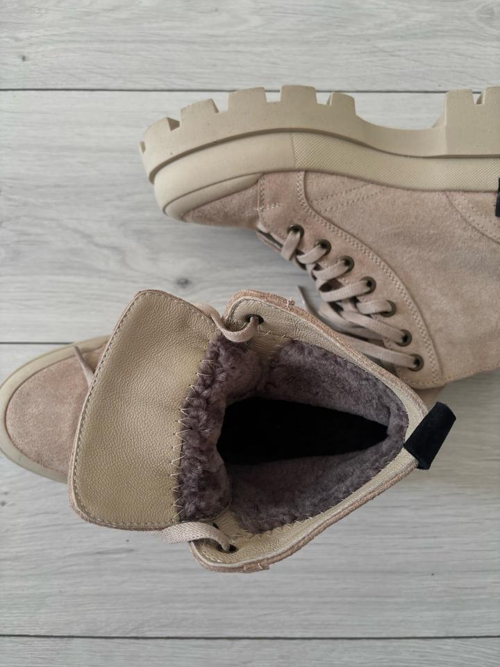 Зимние ботинки