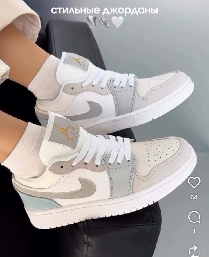 кроссовки Nike