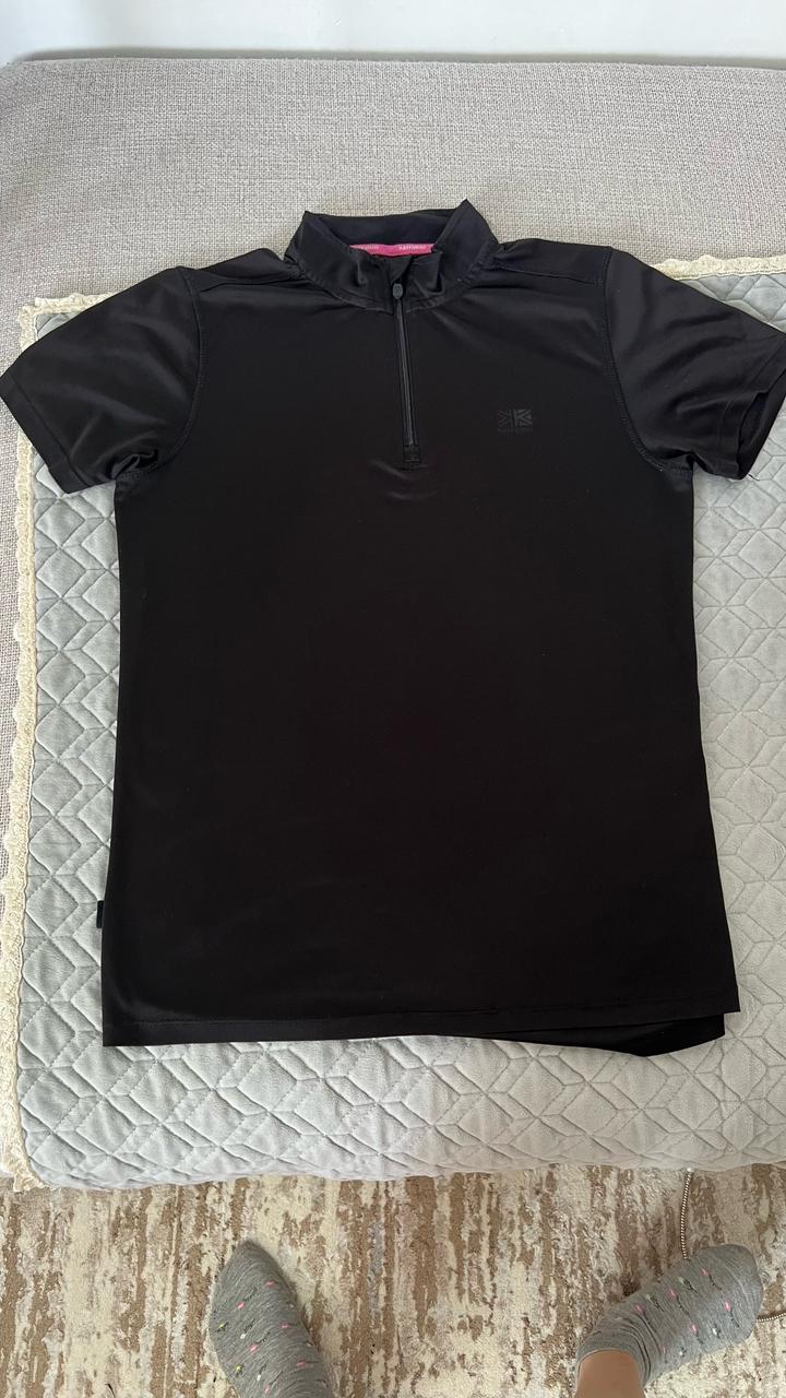 Спортивный футболка