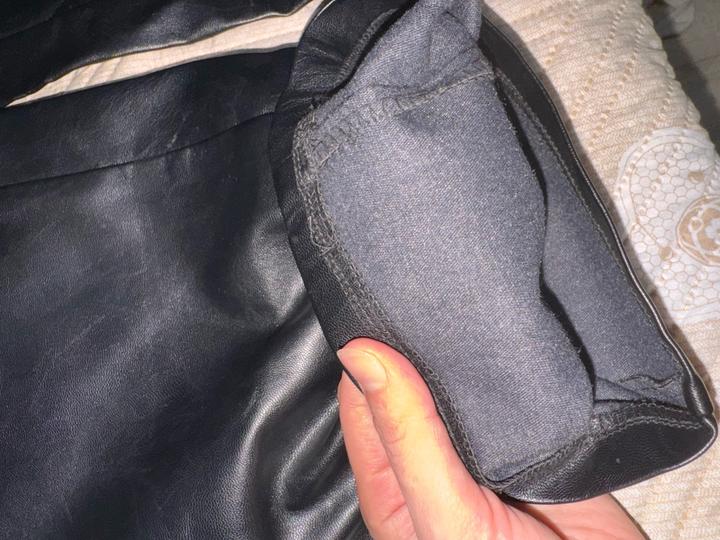 модные брюки из эко кожи