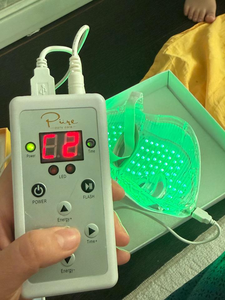 Лед маска luma light therapy mask (pure) США