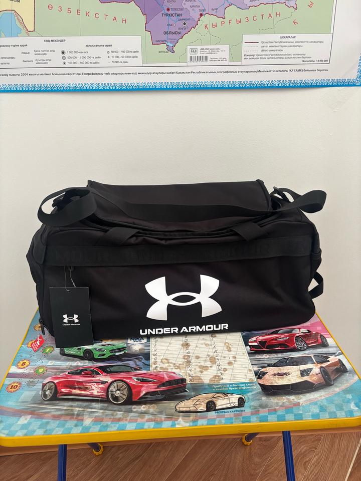 Спортивная сумка under armour