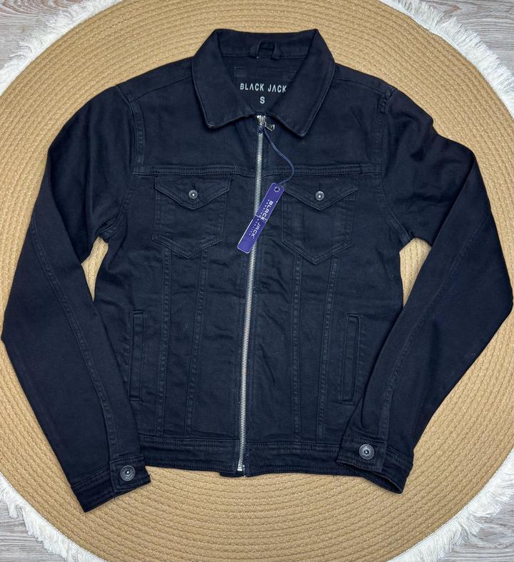 Джинсовая куртка