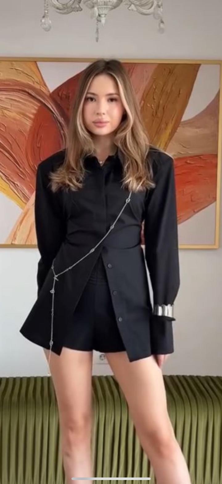 Черная рубашка