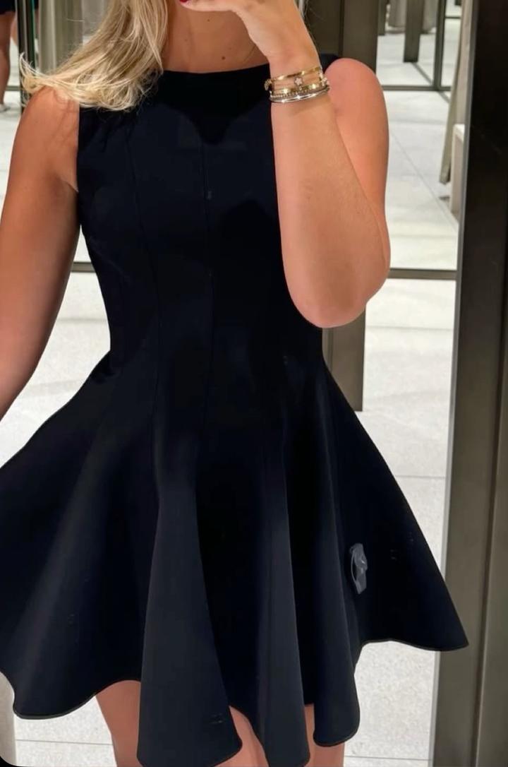 Черное платье ZARA